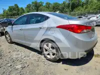 2013 Hyundai Elantra фото