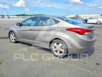 2013 Hyundai Elantra photo