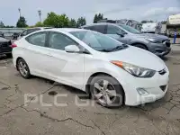 2013 Hyundai Elantra photo