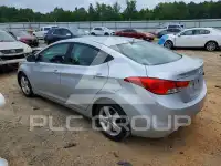 2013 Hyundai Elantra photo