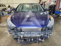 2013 Hyundai Elantra photo