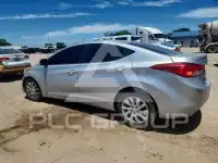 2013 Hyundai Elantra photo