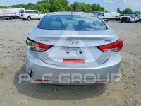2013 Hyundai Elantra photo