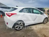 2013 Hyundai Elantra photo