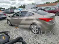 2013 Hyundai Elantra фото