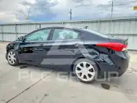 2013 Hyundai Elantra photo