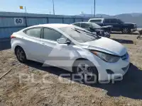 2013 Hyundai Elantra photo