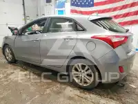2013 Hyundai Elantra photo
