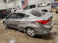 2013 Hyundai Elantra фото
