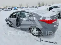 2013 Hyundai Elantra photo