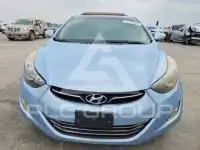 2013 Hyundai Elantra photo