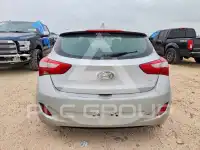 2013 Hyundai Elantra photo