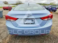 2013 Hyundai Elantra фото
