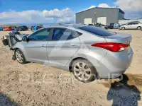 2013 Hyundai Elantra фото