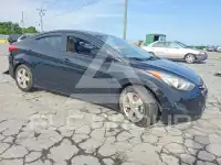 2013 Hyundai Elantra фото