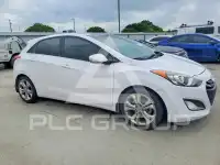 2013 Hyundai Elantra фото
