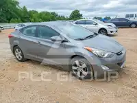 2013 Hyundai Elantra фото