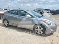 2013 Hyundai Elantra photo