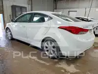 2013 Hyundai Elantra фото