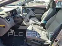 2013 Hyundai Elantra фото