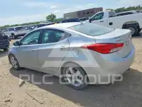 2013 Hyundai Elantra photo