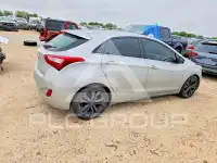 2013 Hyundai Elantra photo