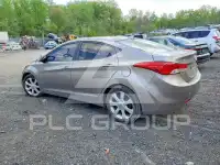 2013 Hyundai Elantra фото