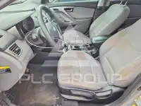 2013 Hyundai Elantra фото