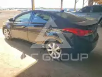 2013 Hyundai Elantra фото