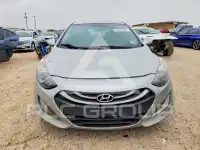 2013 Hyundai Elantra photo