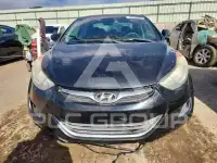 2013 Hyundai Elantra photo