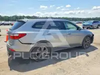 2013 Hyundai Santa Fe photo