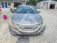 2013 Hyundai Sonata photo