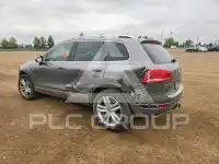 2013 Volkswagen Touareg фото