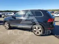 2013 Volkswagen Touareg фото