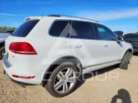 2013 Volkswagen Touareg фото