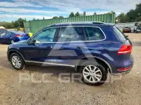 2013 Volkswagen Touareg фото