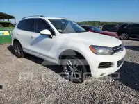 2013 Volkswagen Touareg фото