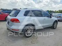 2013 Volkswagen Touareg фото