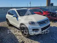 2013 Volkswagen Touareg фото