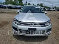 2013 Volkswagen Touareg фото