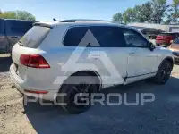 2013 Volkswagen Touareg фото