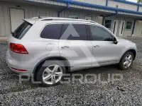 2013 Volkswagen Touareg фото