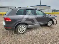 2013 Volkswagen Touareg фото