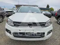 2013 Volkswagen Touareg фото