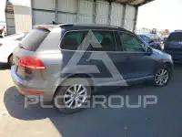 2013 Volkswagen Touareg фото