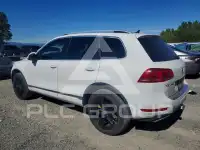 2013 Volkswagen Touareg фото