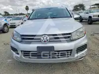 2013 Volkswagen Touareg фото