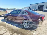 2013 Volkswagen Passat photo