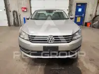 2013 Volkswagen Passat photo